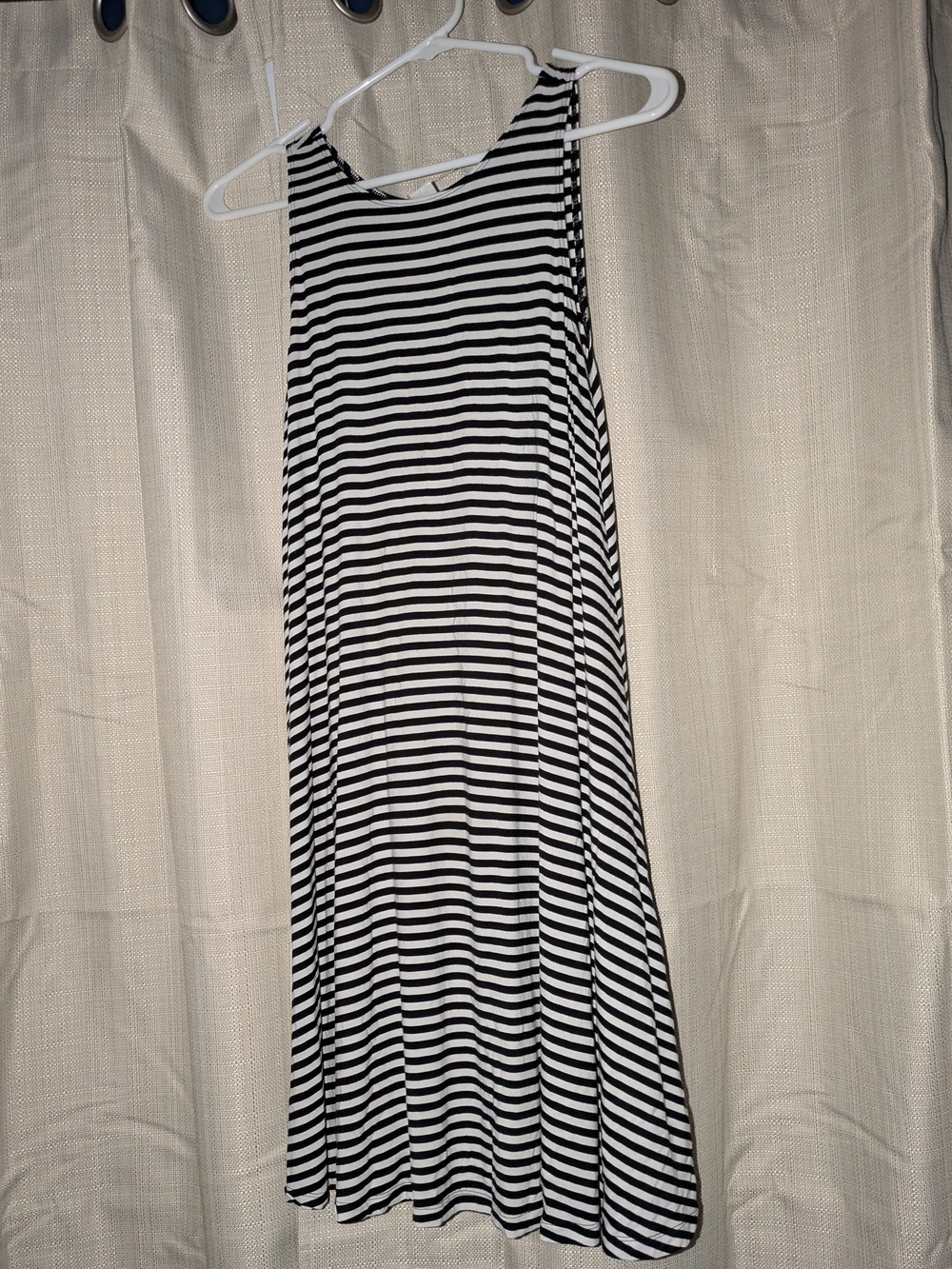 Old Navy Black and White Striped Sleeveless Midi Dress
